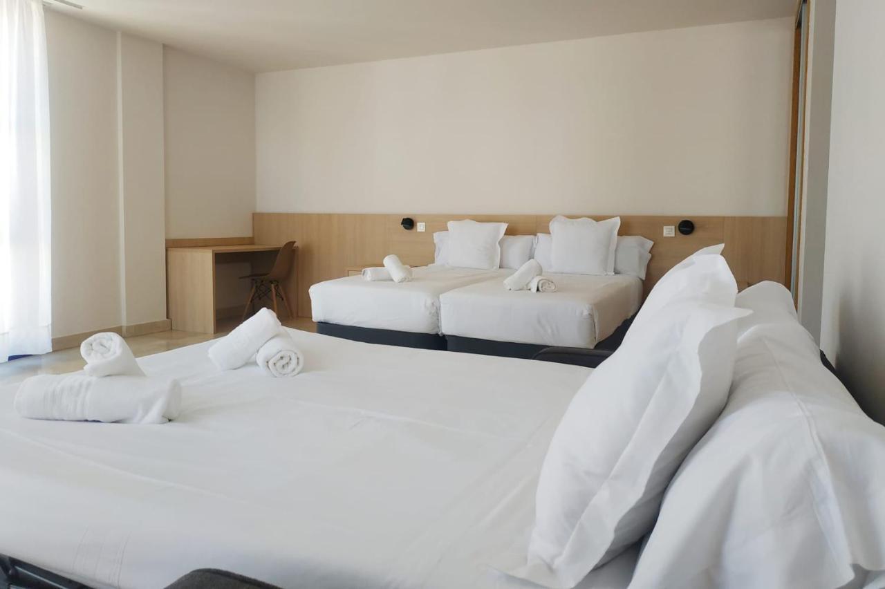 Iraipe Logrono Hotel Экстерьер фото
