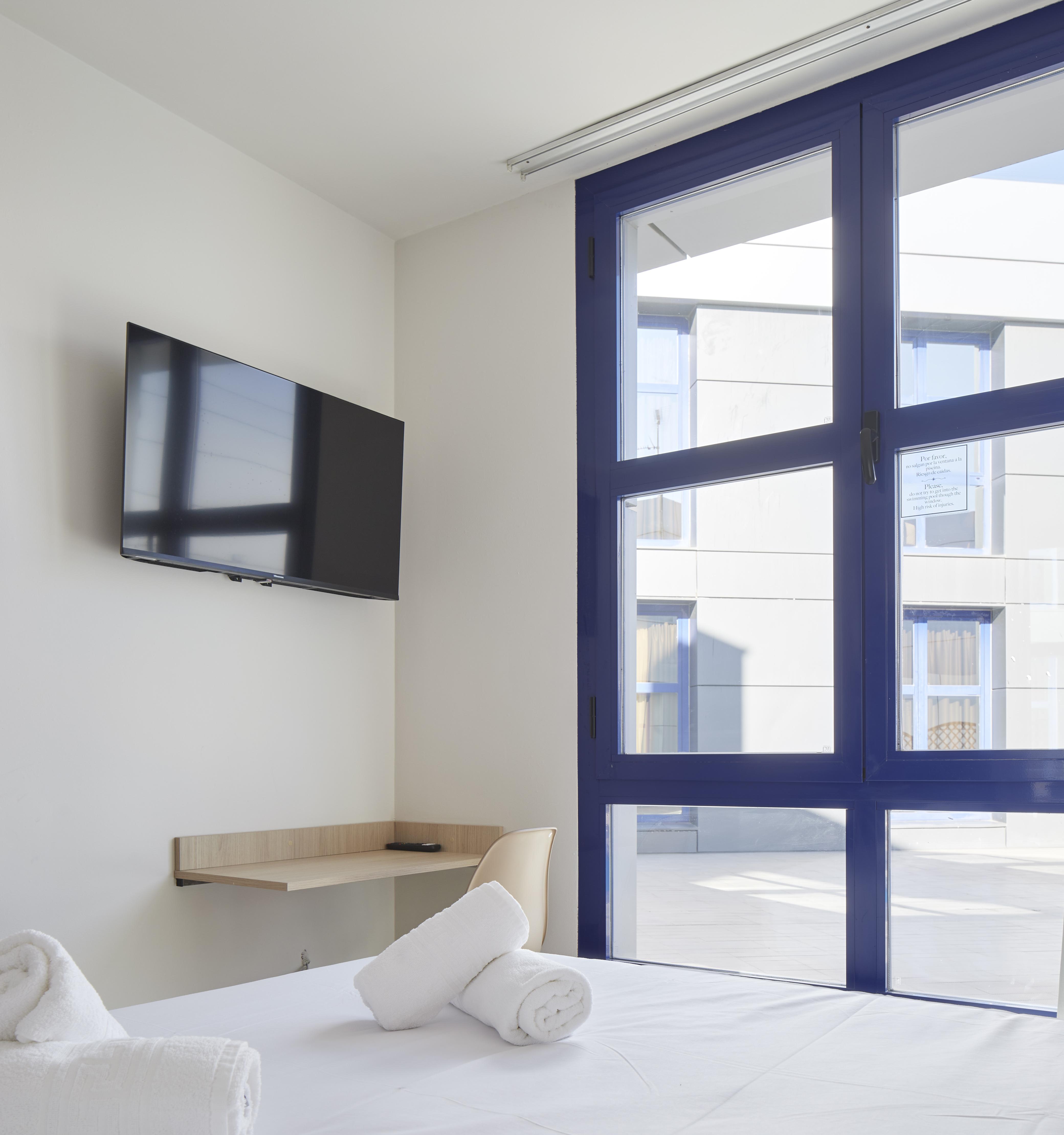 Iraipe Logrono Hotel Экстерьер фото