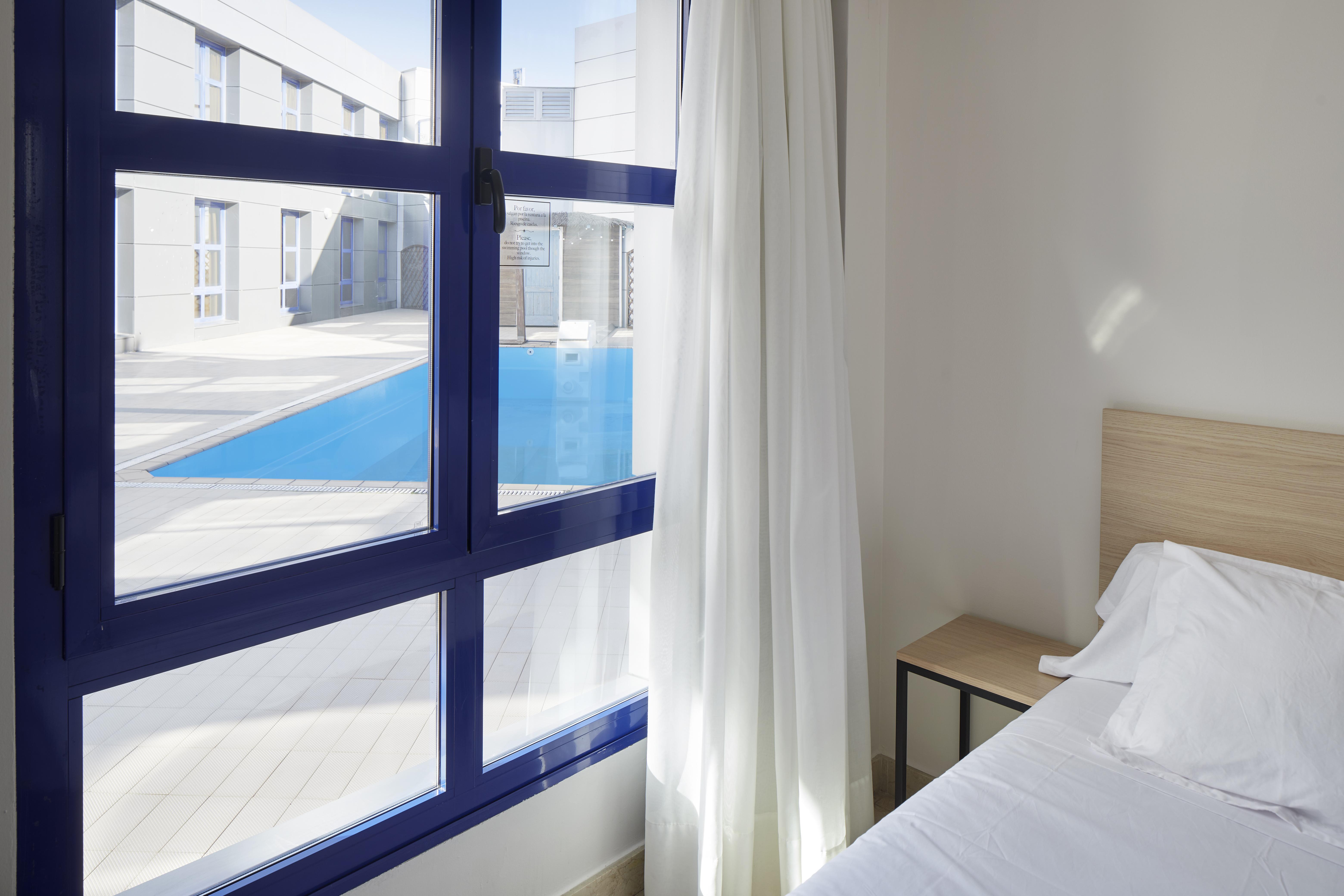 Iraipe Logrono Hotel Экстерьер фото