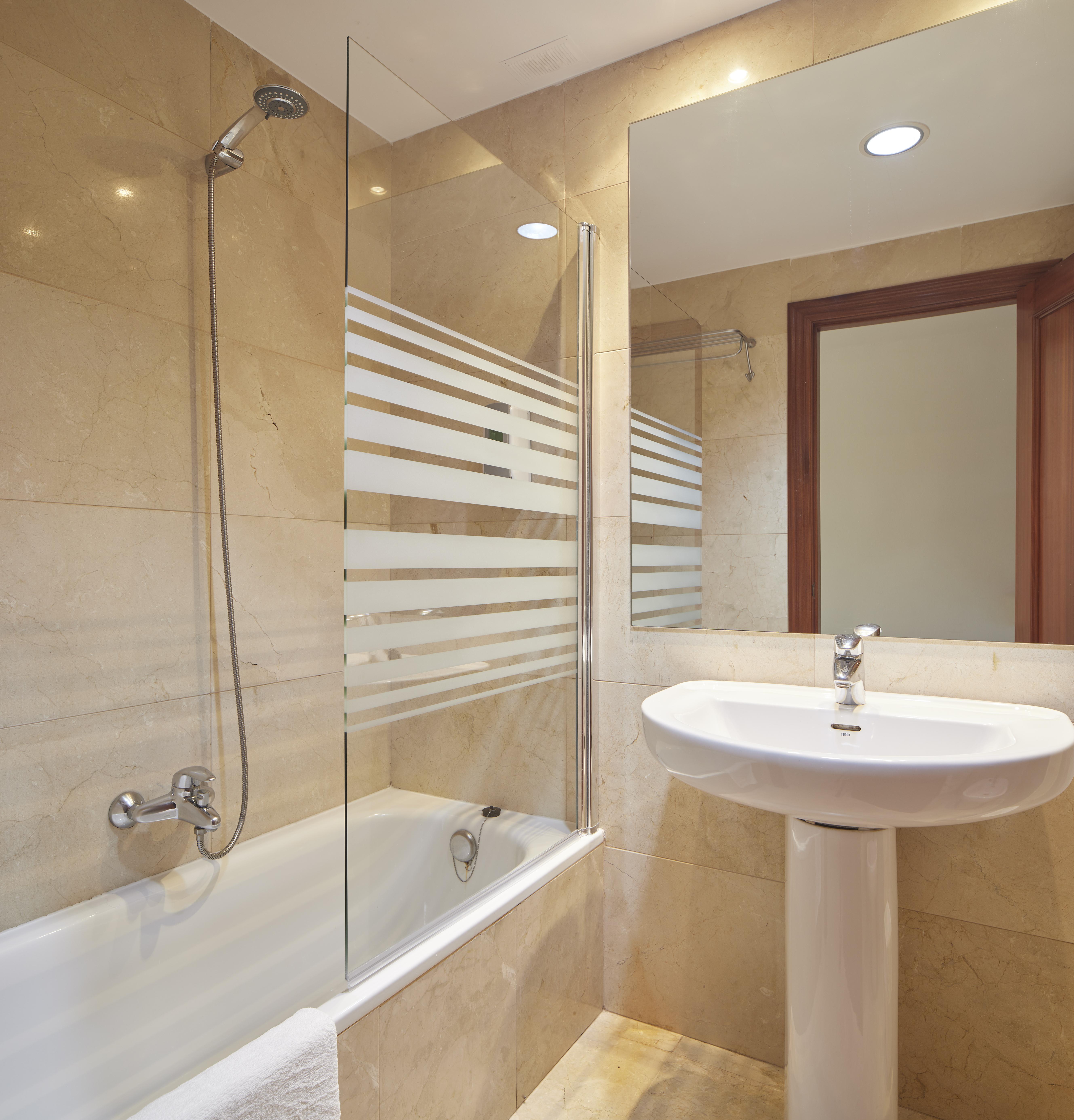 Iraipe Logrono Hotel Экстерьер фото