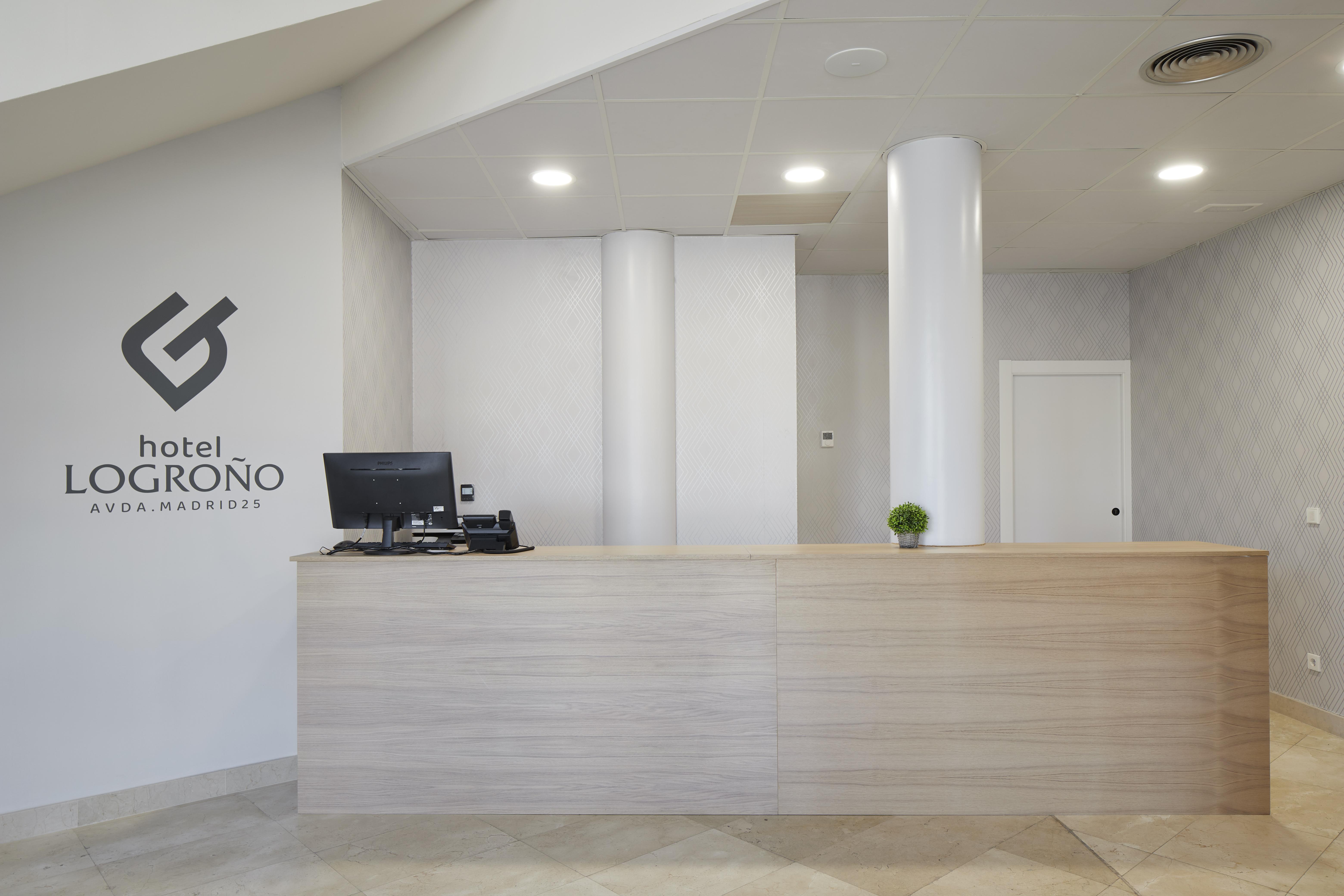 Iraipe Logrono Hotel Экстерьер фото