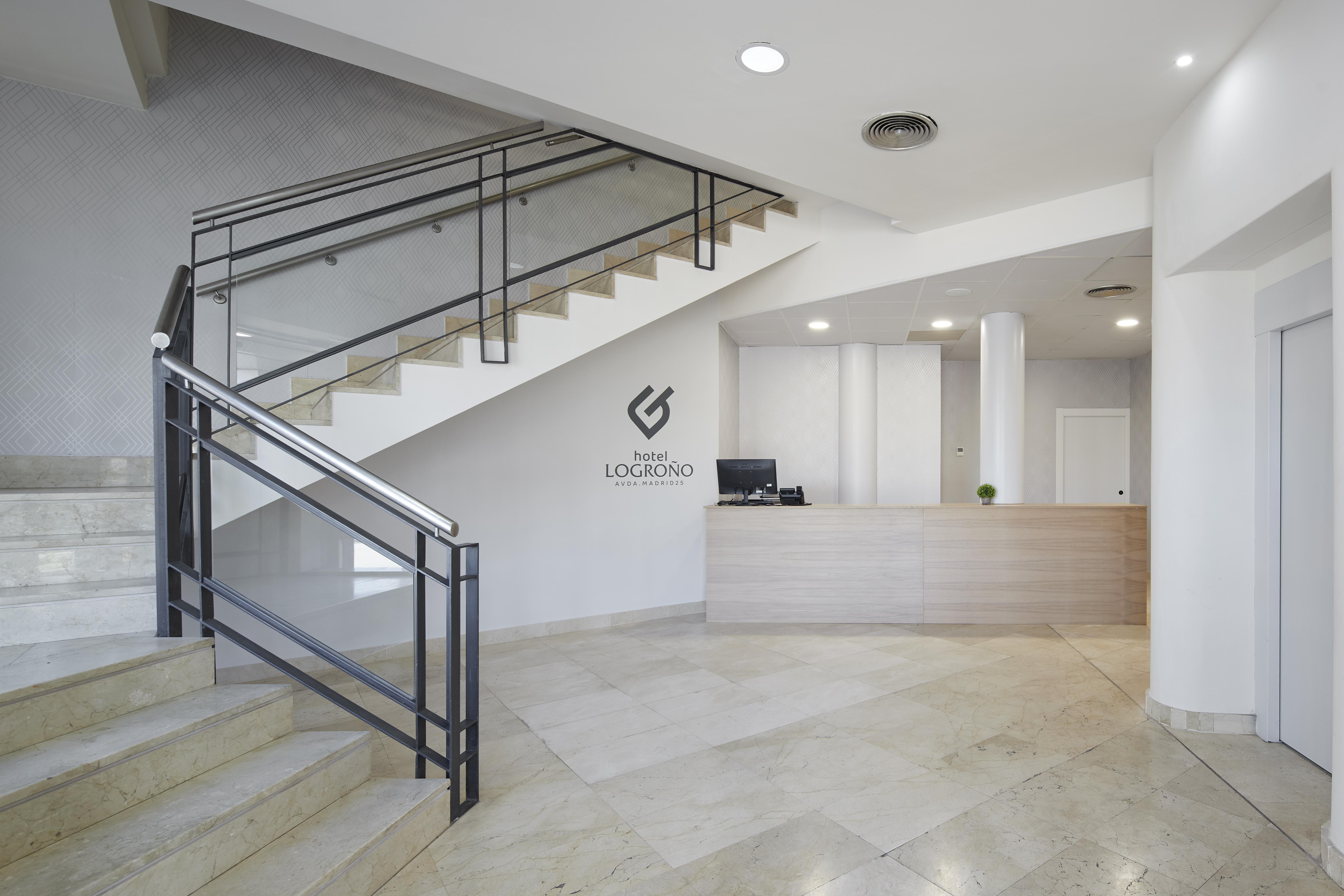 Iraipe Logrono Hotel Экстерьер фото