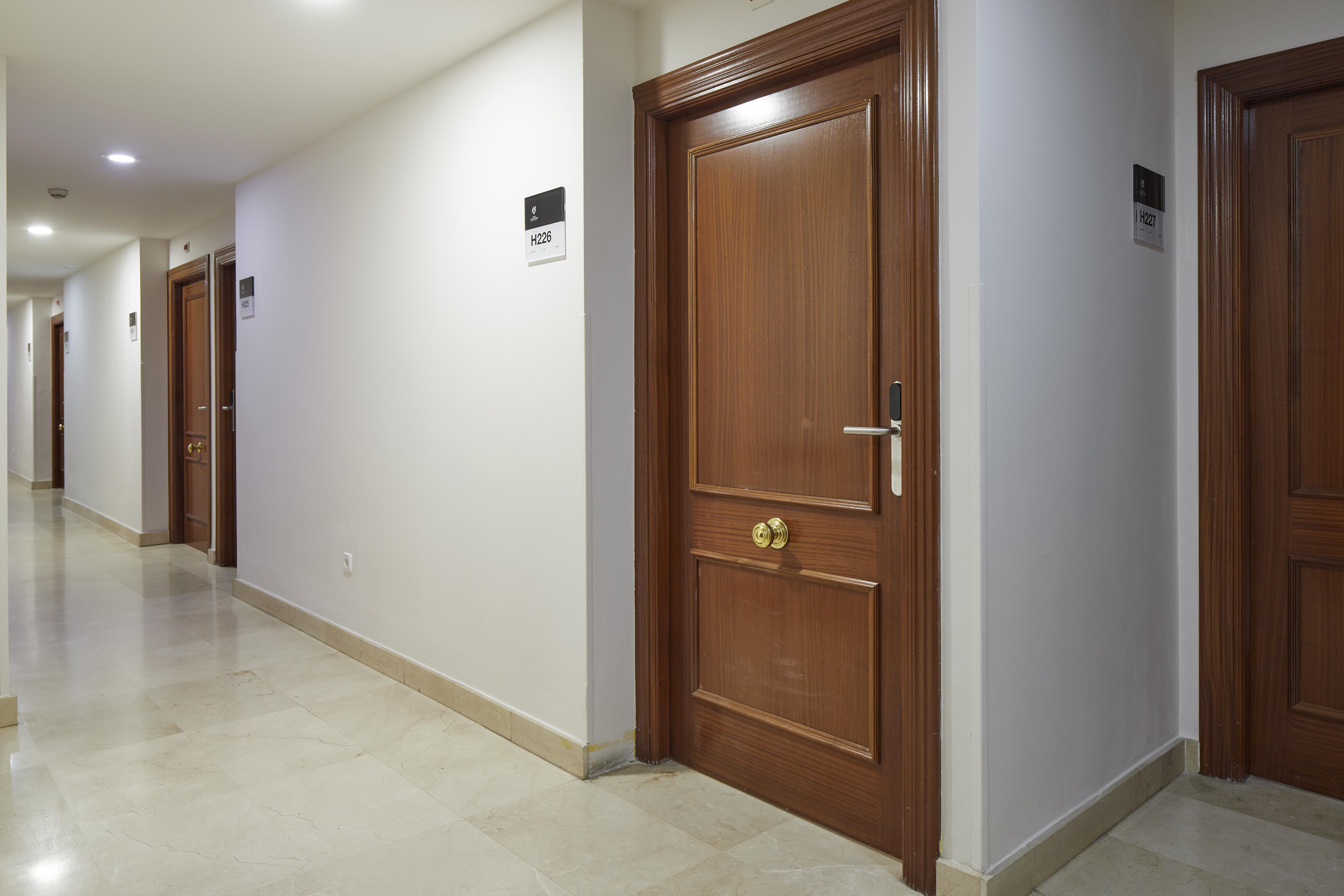 Iraipe Logrono Hotel Экстерьер фото