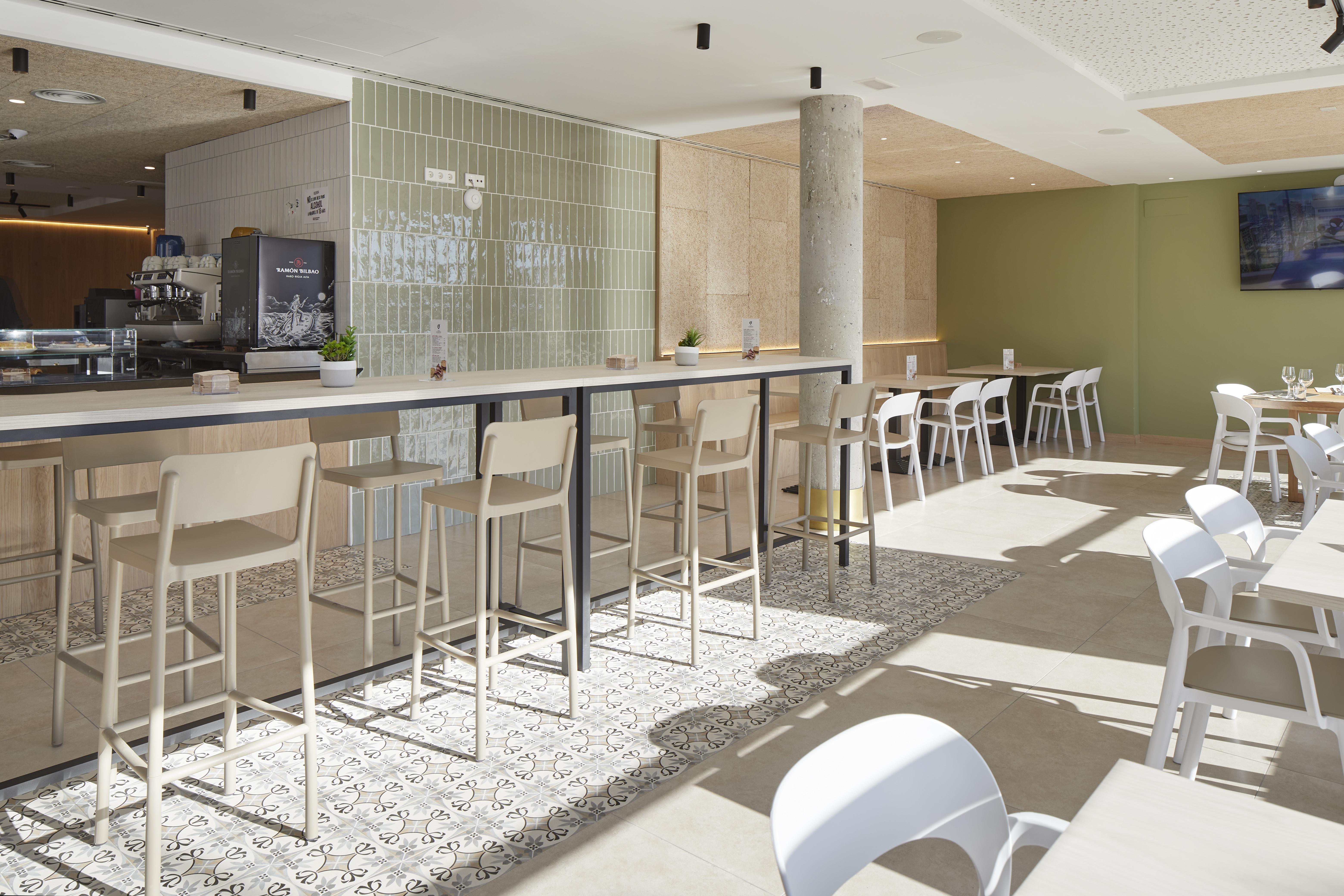 Iraipe Logrono Hotel Экстерьер фото