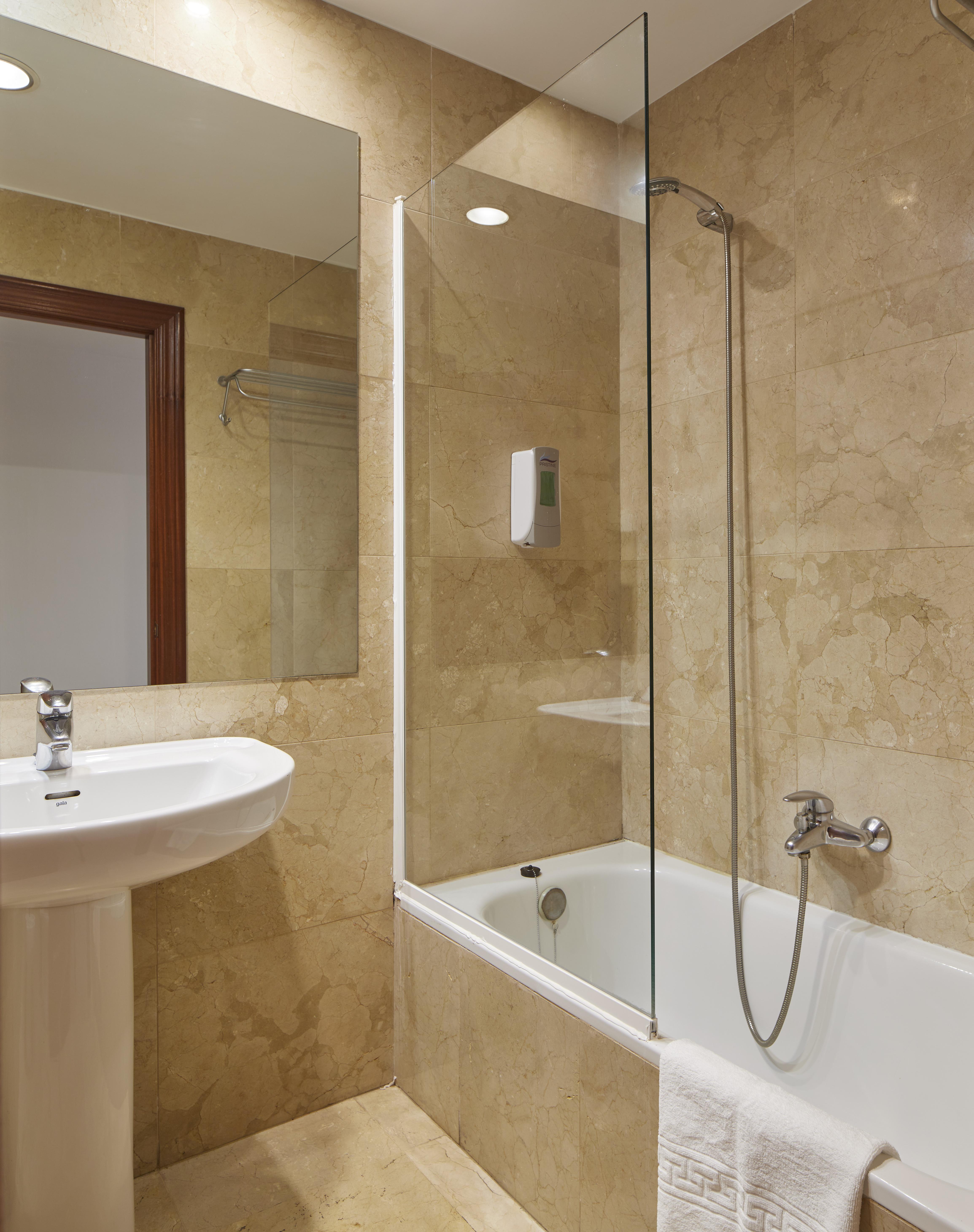 Iraipe Logrono Hotel Экстерьер фото