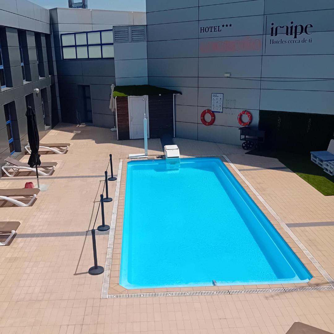Iraipe Logrono Hotel Экстерьер фото