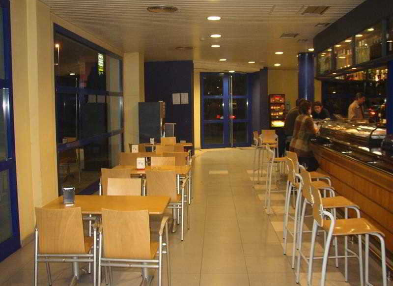 Iraipe Logrono Hotel Экстерьер фото